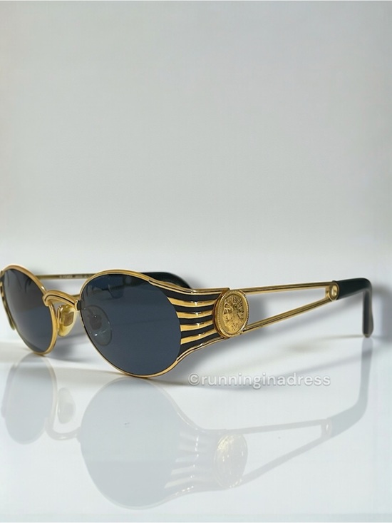 Vintage Fendi FS 300 Sunglasses Gold Black Oval Roman Coin Safety Pin 90s ODB main image 4